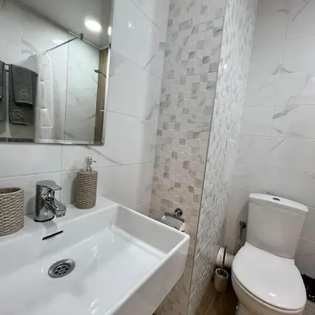 Marino Liberta South Apartment