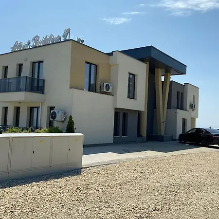 Marino Liberta South