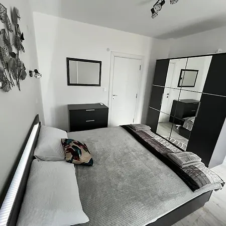 Marino Liberta South