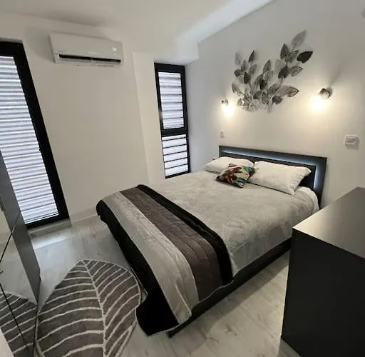 Marino Liberta South * 奥布佐尔